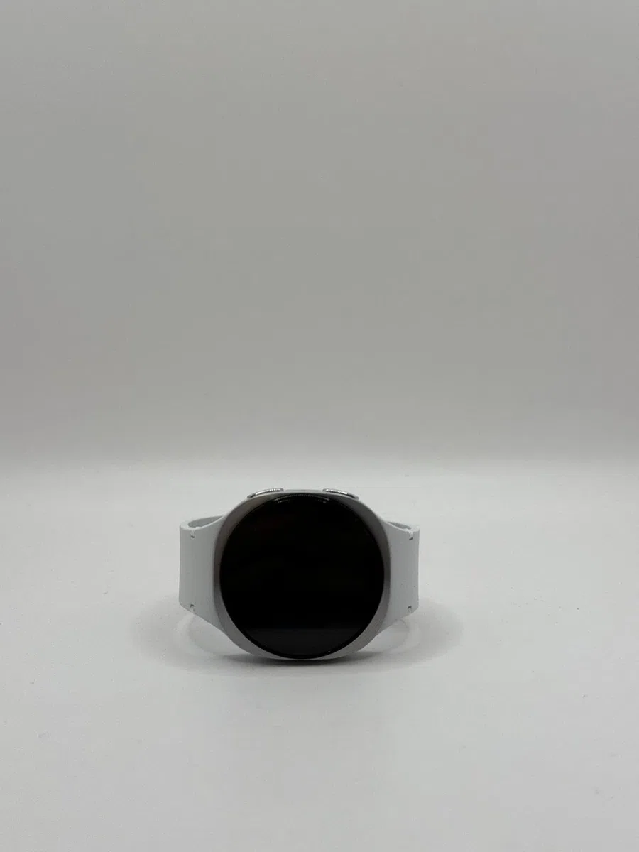 SAMSUNG L320 Galaxy Watch8, 40mm, Silver