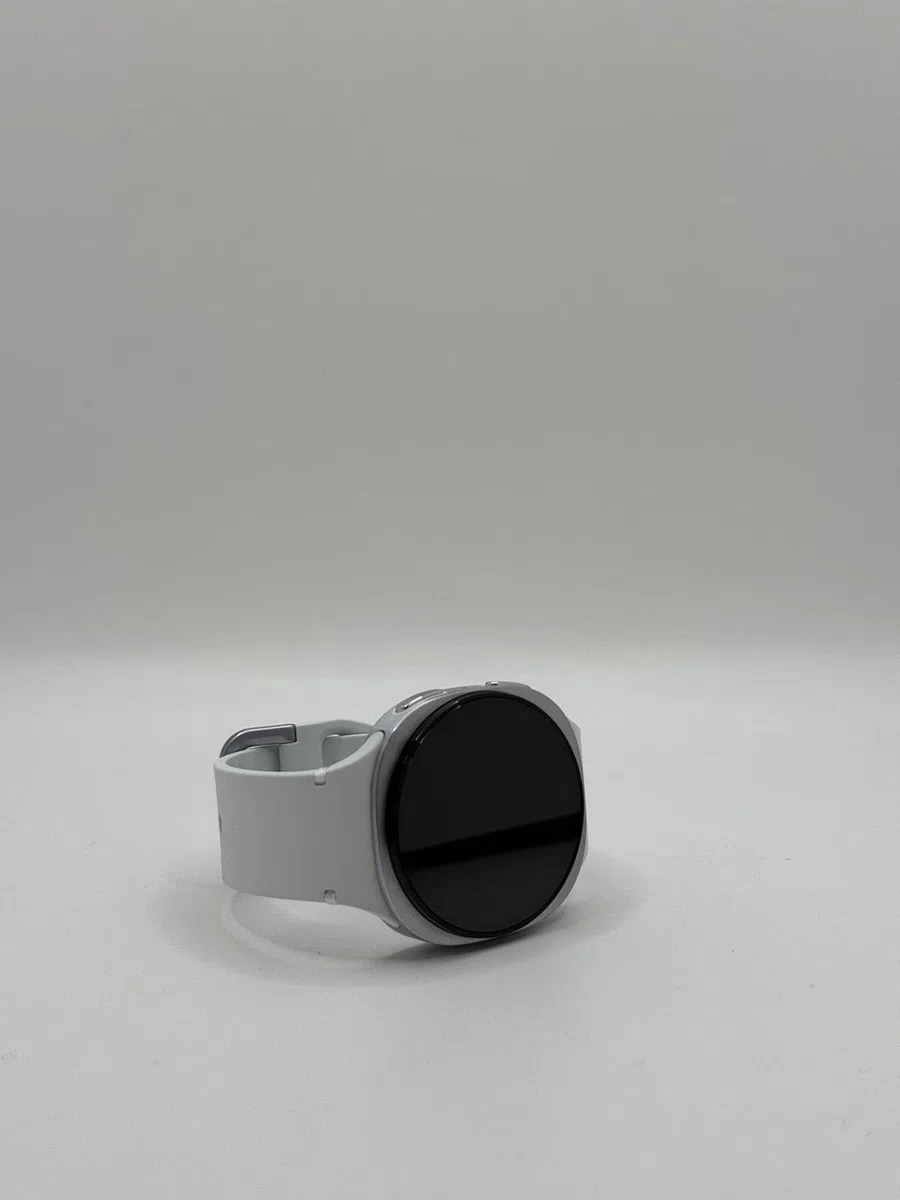 SAMSUNG L320 Galaxy Watch8, 40mm, Silver