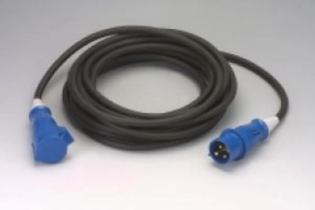 Rallonge électrique Kalitec CEE - 5 m - 230 V - 16 A - 3 broches - H07RN-F 3G2,5 - Pour caravane et camping-car - Câble d'alimentation extérieur IP44 - Rallonge de courant de chantier avec fiche et