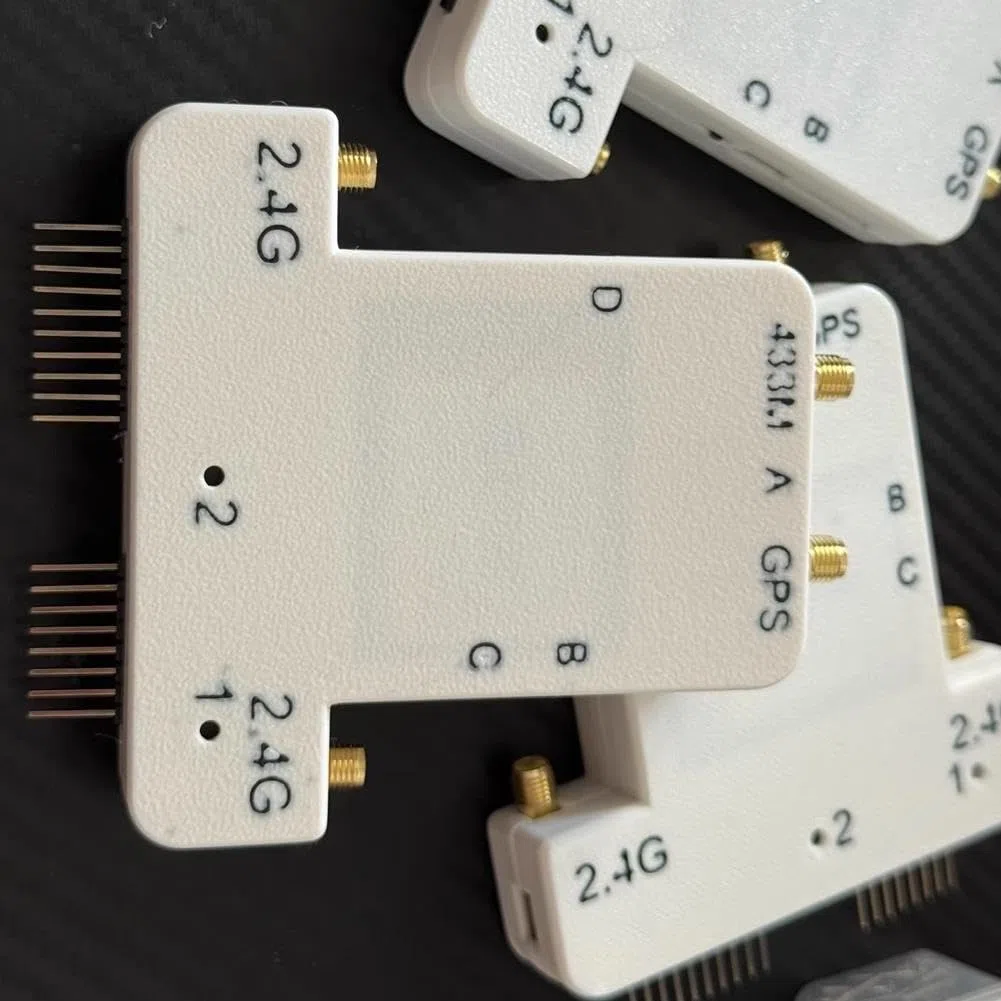 Pour Flipper Zero Modules Externes 4 en 1 433 MHz pour ESP32S2 GPS avec Écran d'Analyse Predator pour l'Affichage des Données de SIGNAL Numérique
